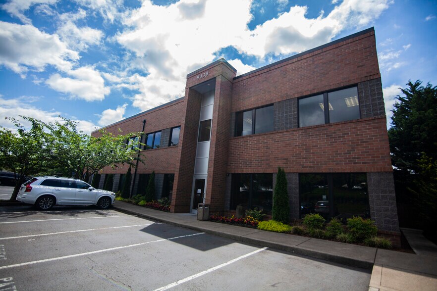 More Photos Of 9430 SW Coral St, Tigard Office For Lease