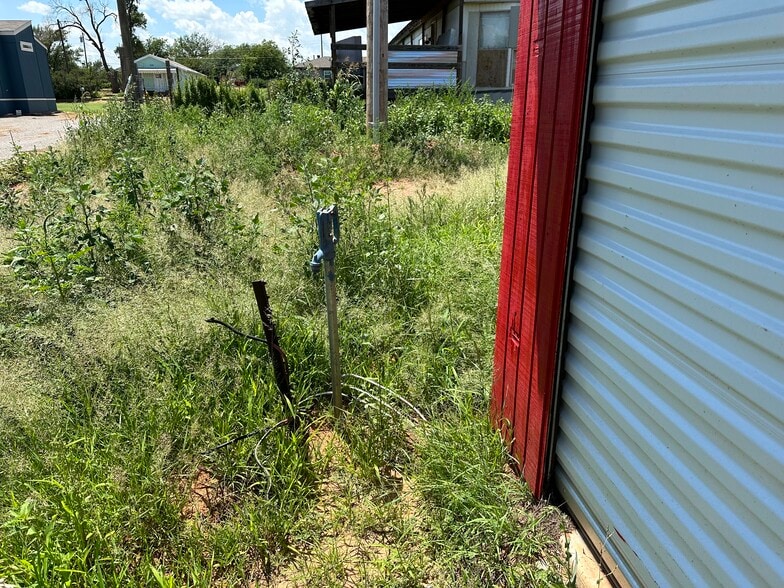 More Photos Of 700 N Texas St, Shamrock Land For Sale