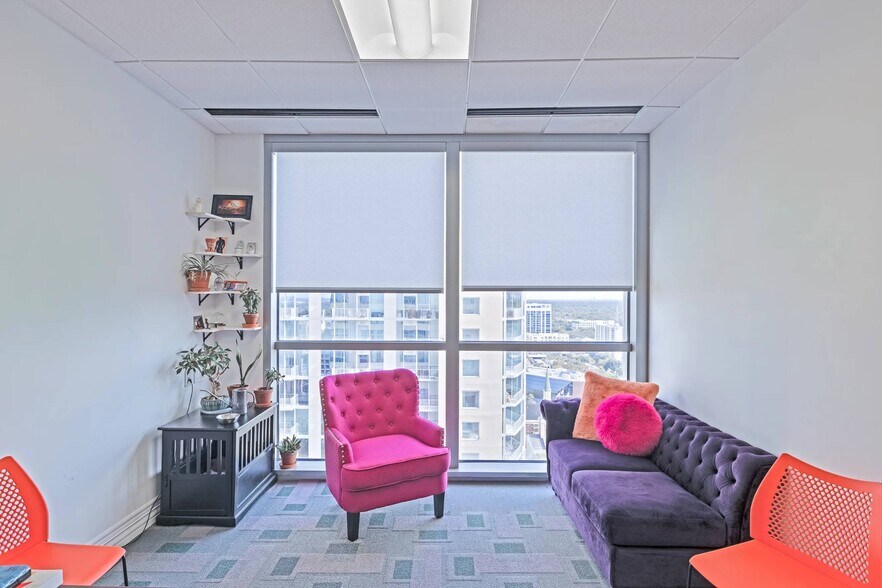 More Photos Of 121-189 S Orange Ave, Orlando Office Residential For Sale