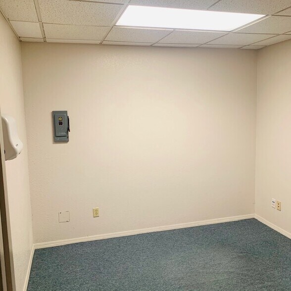 More Photos Of 7508 Morro Rd, Atascadero Office For Lease