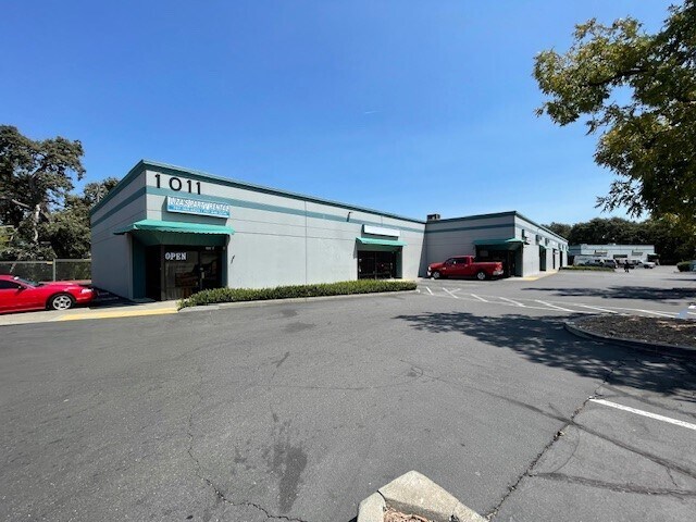 More Photos Of 1011-1021 Mason St, Vacaville Unknown For Lease