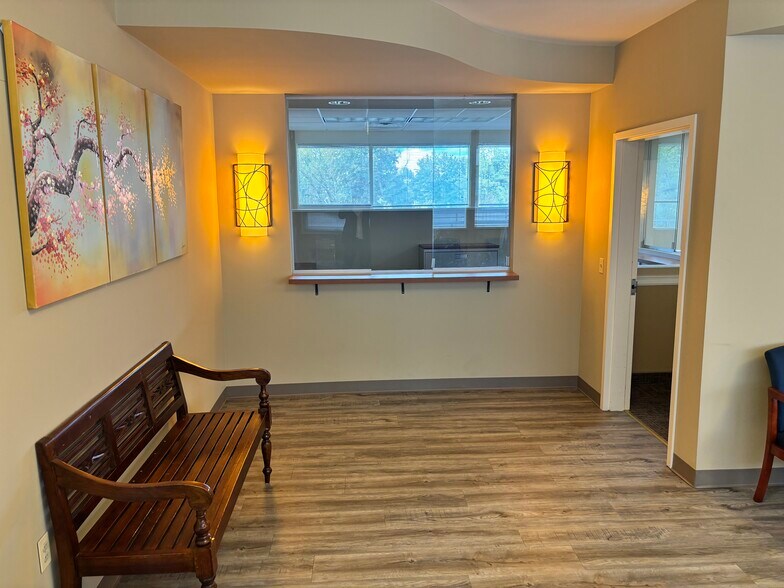 More Photos Of 220 Ridgedale Ave, Florham Park Office For Sale