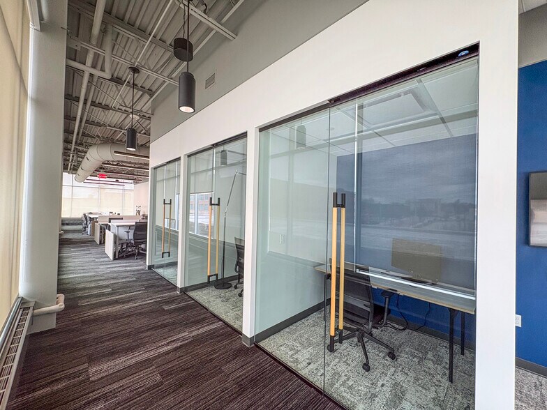 More Photos Of 435 Ionia Ave SW, Grand Rapids Freestanding For Lease