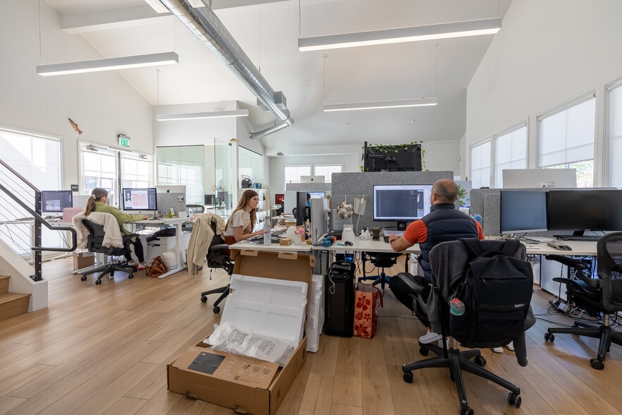 More Photos Of 27432 Calle Arroyo, San Juan Capistrano Office For Lease