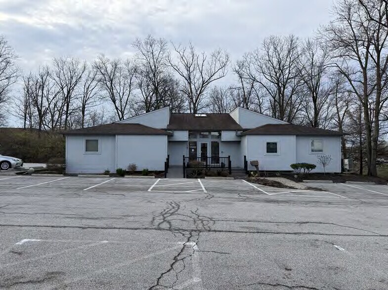 Primary Photo Of 760 Morrison Rd, Gahanna Office For Sale