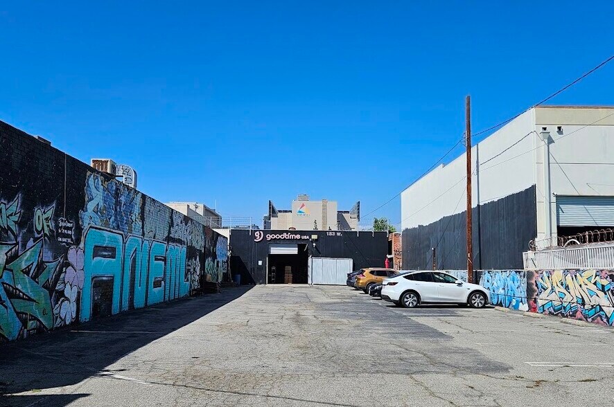 Primary Photo Of 154 W 23rd St, Los Angeles Warehouse For Sale