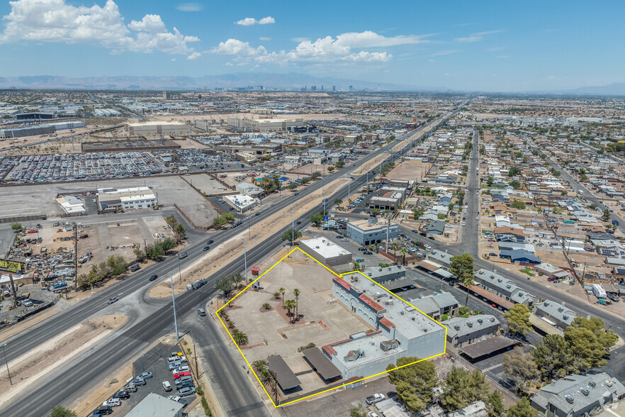 Primary Photo Of 1212 N Boulder Hwy, Henderson Freestanding For Sale