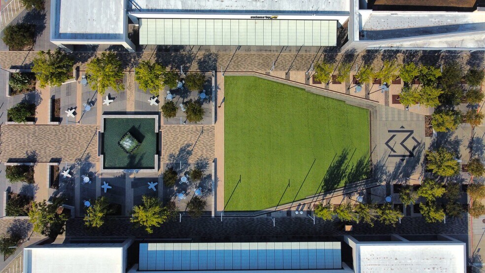 More Photos Of 8821 Metropark Dr, Shenandoah Unknown For Lease