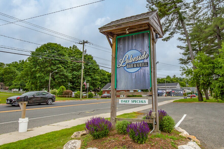More Photos Of 750 S Main St, Lanesborough Restaurant For Sale