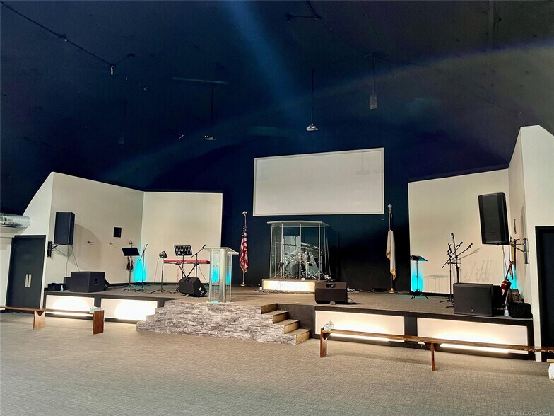 More Photos Of 2710 S Cherokee Dr, Muskogee Religious Facility For Sale