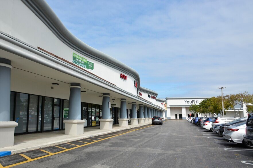 More Photos Of 3901-3985 Jog Rd, Greenacres Unknown For Lease