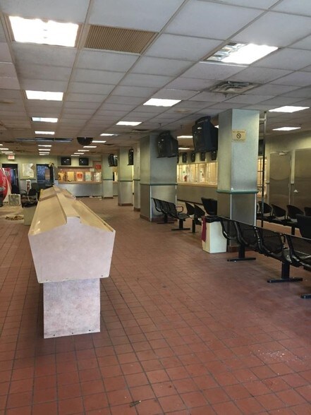 More Photos Of 7-8 Chatham Sq, New York Office For Lease