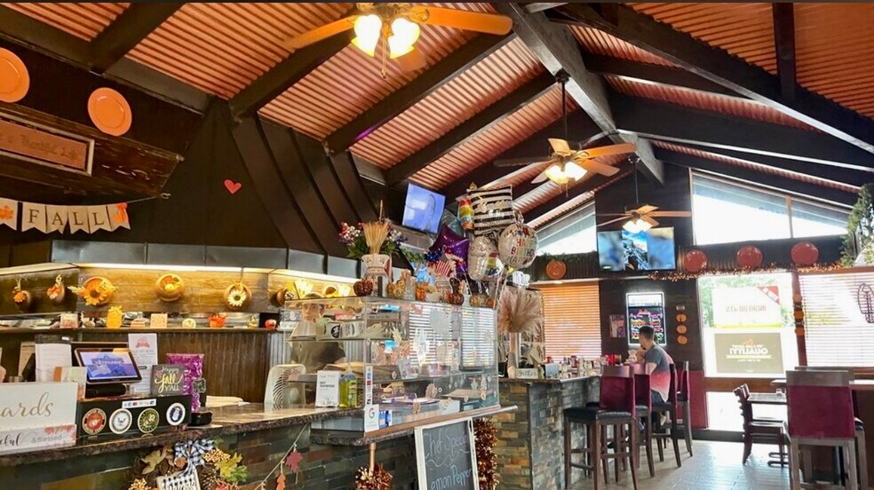 More Photos Of 5545 E Silver Springs Blvd, Silver Springs Restaurant For Sale