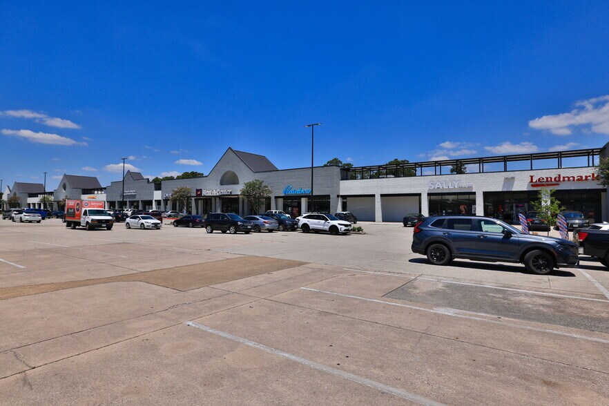 More Photos Of 9715-9785 E FM-1960 By pass, Humble Unknown For Lease