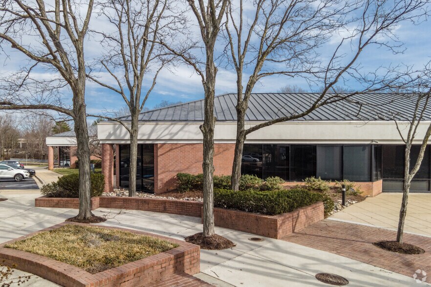 2301 Broadbirch Dr, Silver Spring, MD 20904 For Lease