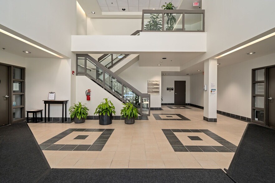More Photos Of 526 Main St, Acton Office For Lease
