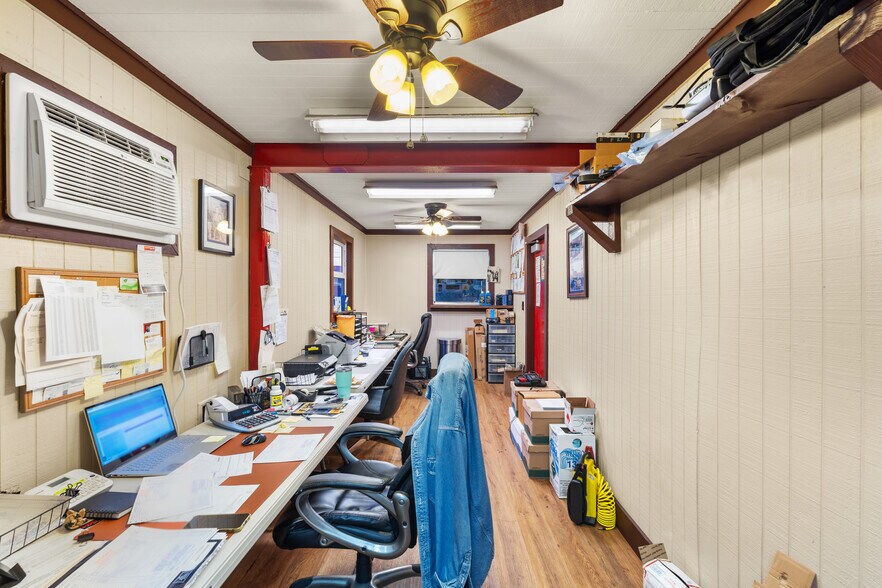 More Photos Of 105 NE 1st Rd, Homestead Industrial For Sale