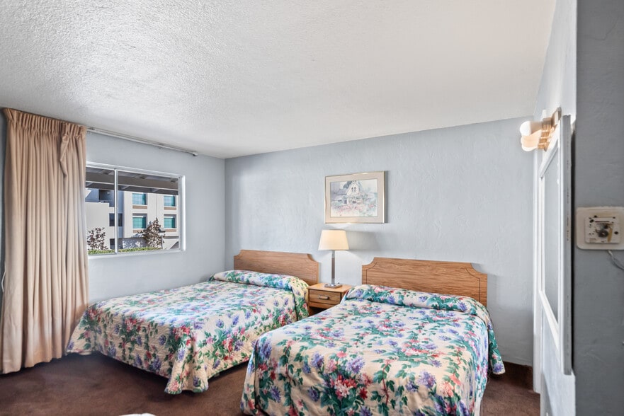 More Photos Of 2465 El Camino Real, Santa Clara Hotel For Sale