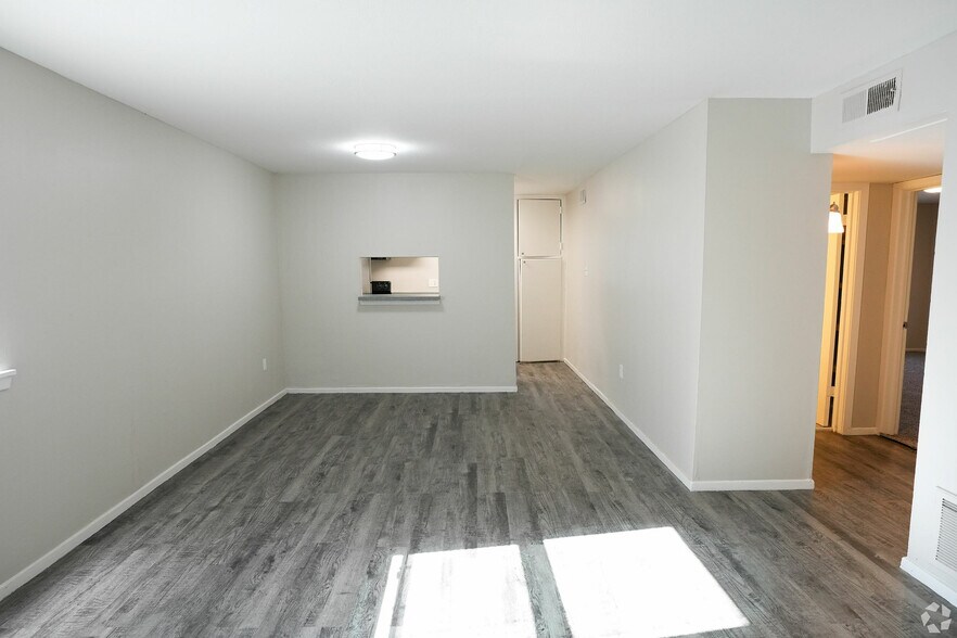 More Photos Of 621 Houston Ave, Jackson Apartments For Sale