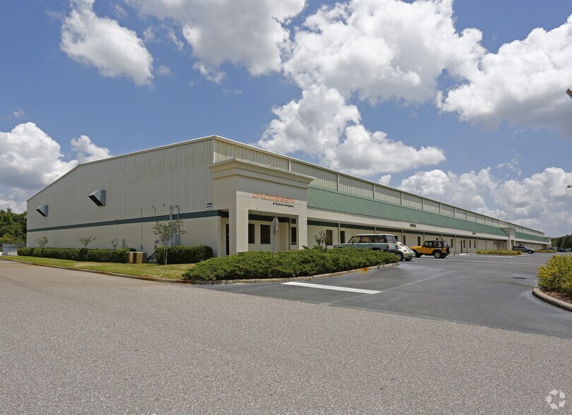 More Photos Of 5001 Gateway Blvd, Lakeland Unknown For Lease