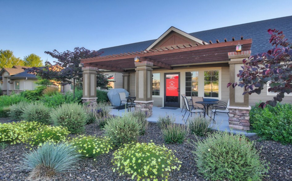 More Photos Of 971 E Winding Creek Dr, Eagle Office For Lease