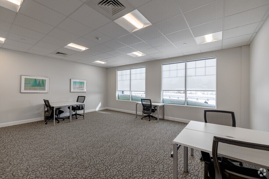 More Photos Of 1274 Osgood St, North Andover Coworking Space