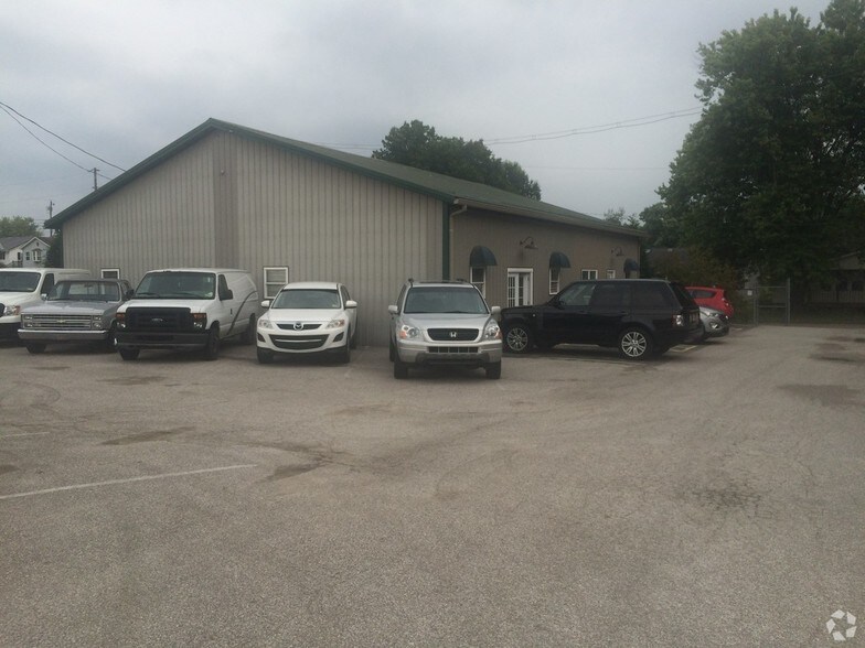 More Photos Of 2340 23rd St, Nitro Research And Development For Lease