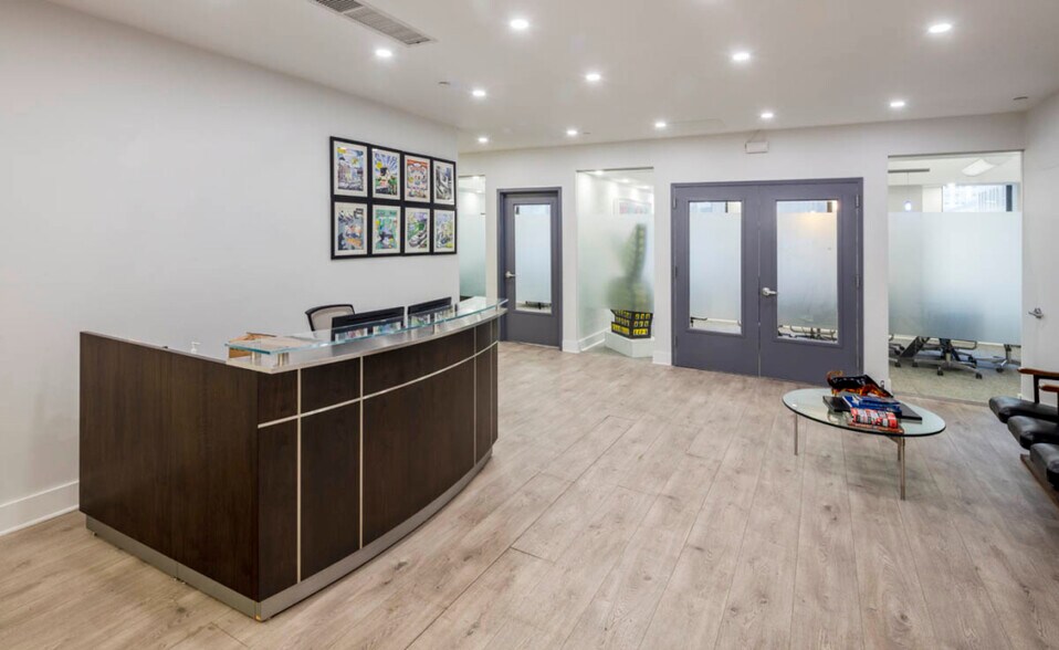 More Photos Of 32 W 39th St, New York Loft Creative Space For Lease