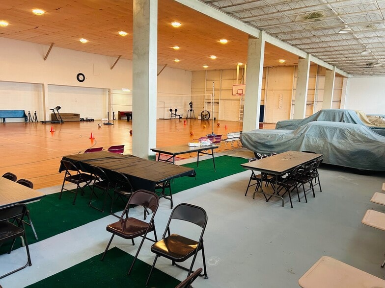 More Photos Of 2677 NC-903 Hwy, Stokes Sports And Entertainment For Sale