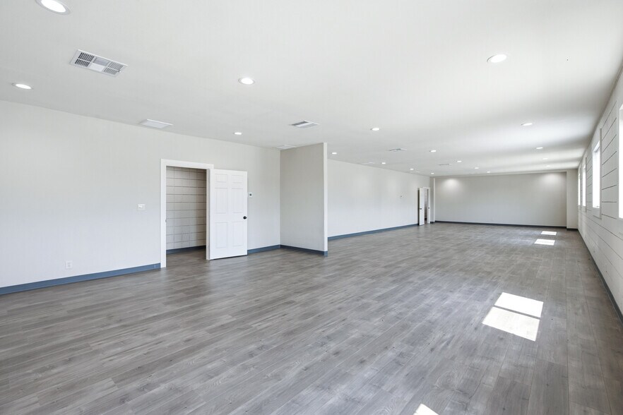 More Photos Of 247 E Highland Ave, San Bernardino Office Residential For Sale