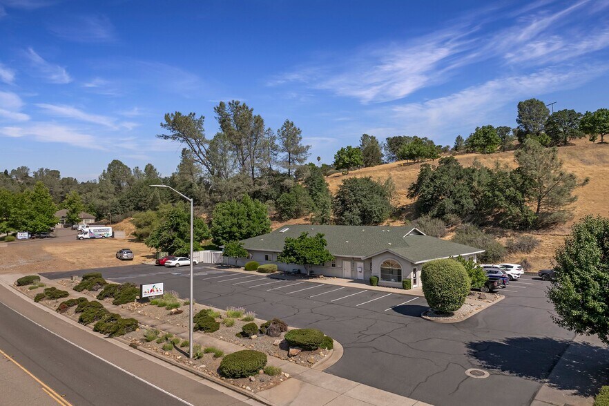 More Photos Of 1825 Buenaventura Blvd, Redding Hospital For Sale