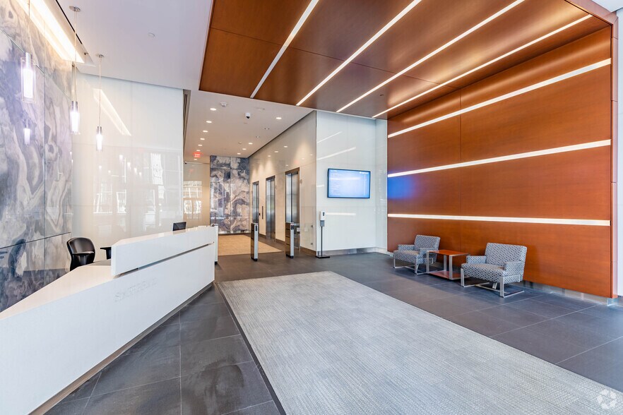 More Photos Of 1 PPG Pl, Pittsburgh Unknown For Lease