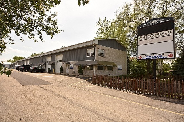 More Photos Of 14001-14027 W Illinois Hwy, New Lenox Warehouse For Lease