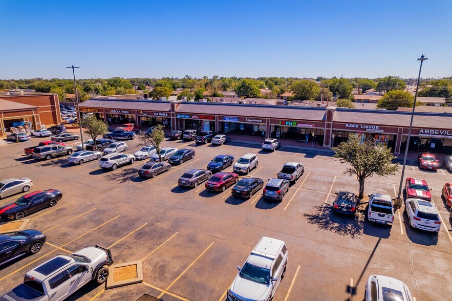 More Photos Of 405 Slide Rd, Lubbock Unknown For Lease