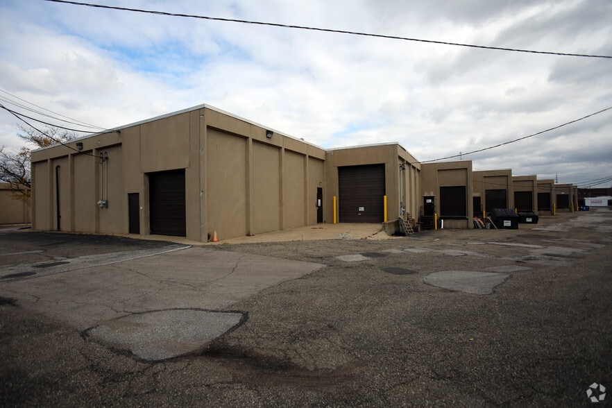 More Photos Of 23000-23080 Miles Rd, Bedford Heights Light Manufacturing For Lease