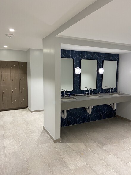 More Photos Of 5601 77 Center Dr, Charlotte Office For Lease