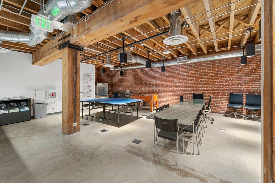 More Photos Of 149 Bluxome St, San Francisco Loft Creative Space For Sale
