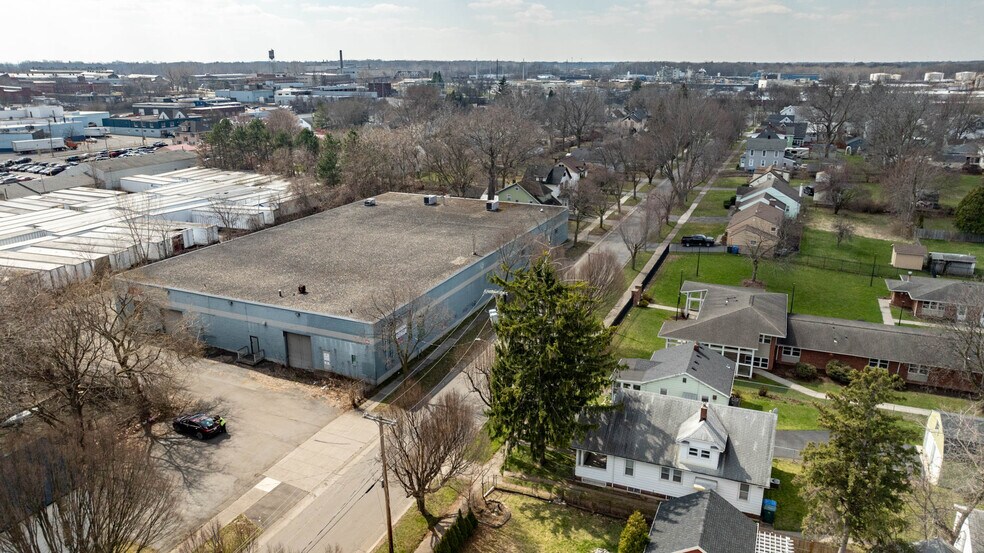 More Photos Of 15 McArdle St, Rochester Manufacturing For Lease