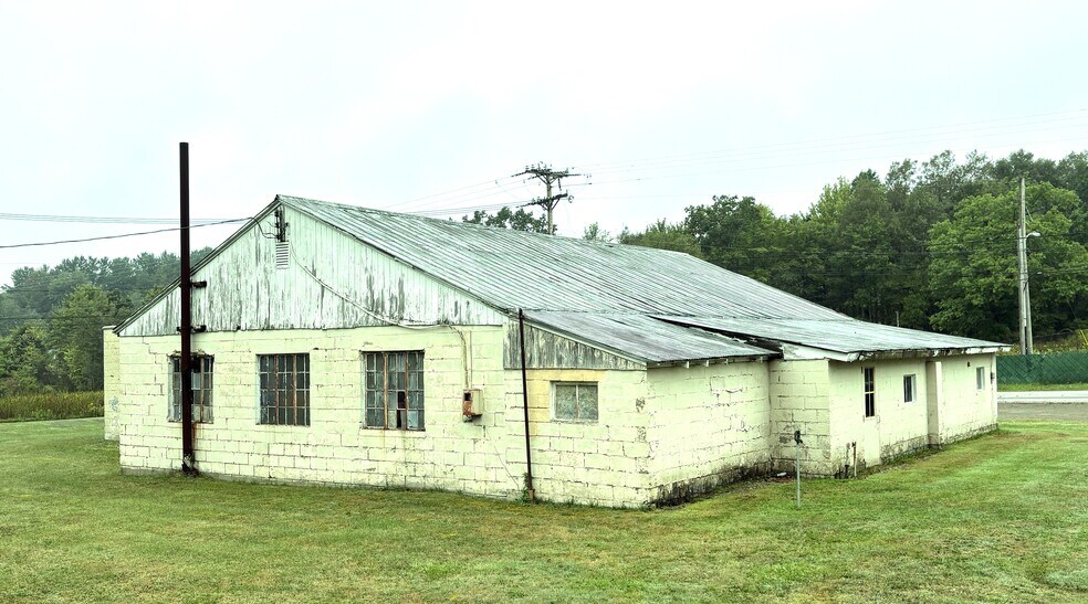 More Photos Of 17162 Shreve Run Rd, Pleasantville Manufacturing For Sale