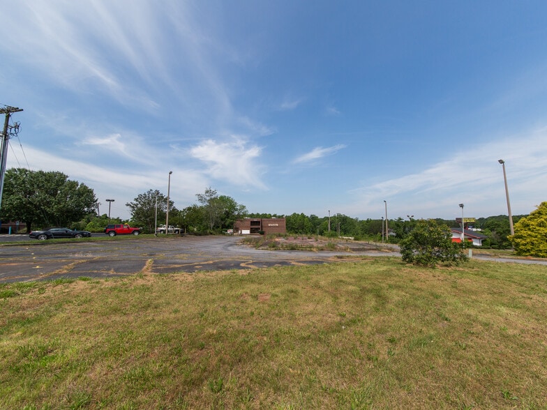 More Photos Of 3362 15th Ave Blvd SE, Conover Land For Lease