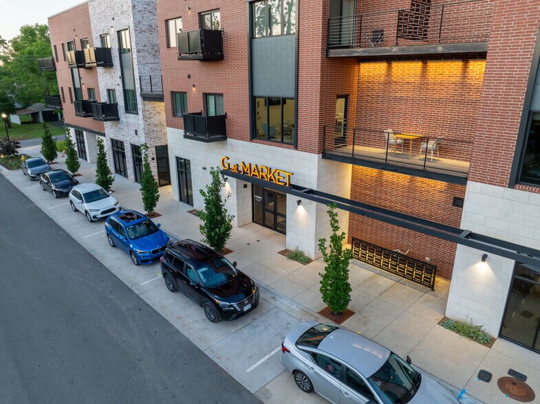 More Photos Of 301 SE G St, Bentonville Coworking Space