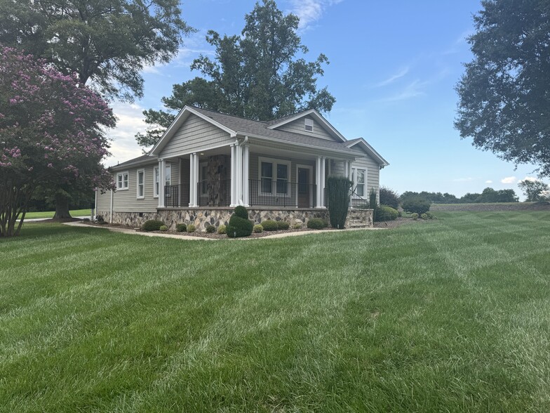 Primary Photo Of 311 E College Ave, Shelby Office For Sale