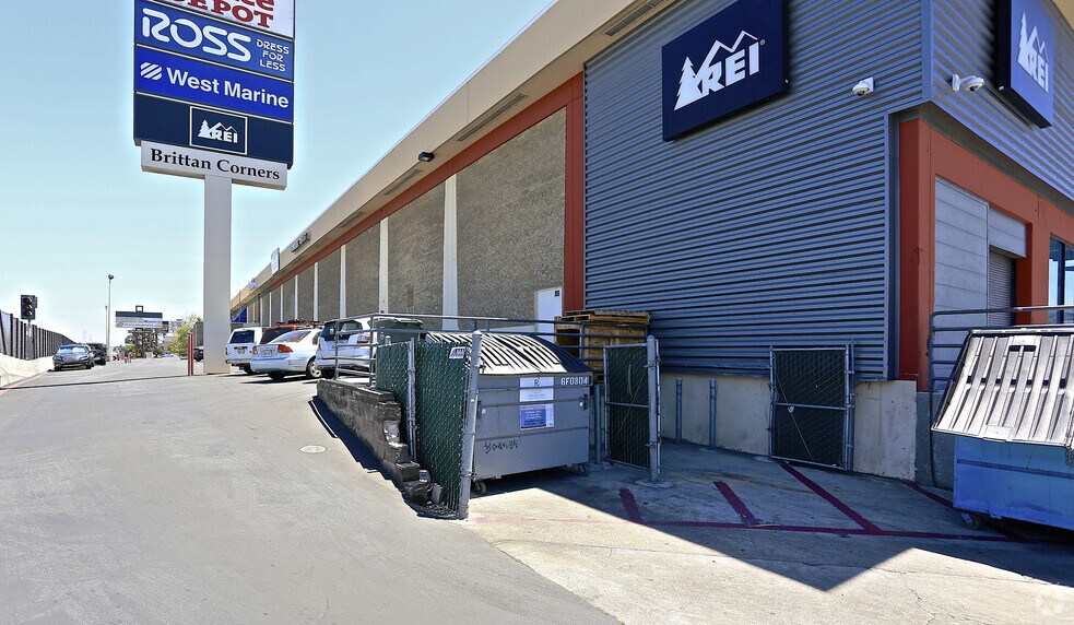 More Photos Of 1119 Industrial Rd, San Carlos General Retail For Lease