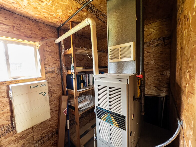 More Photos Of 11022 State Highway 122, Upson Warehouse For Sale