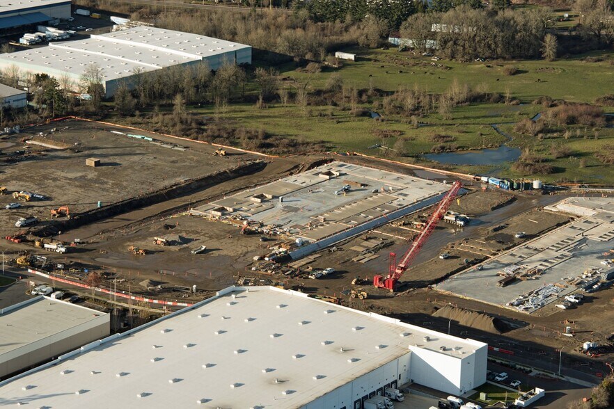 More Photos Of SW Myslony Rd, Tualatin Unknown For Lease