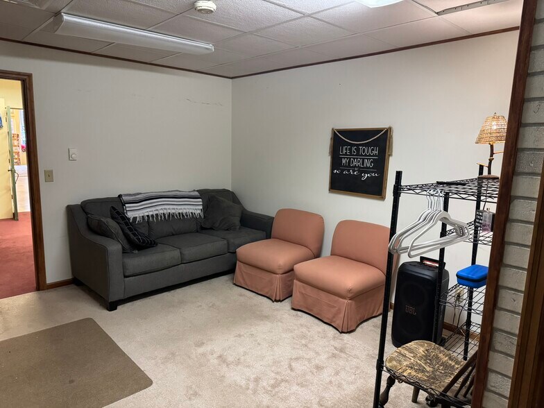 More Photos Of 145 High St, Mineral Point Storefront For Sale