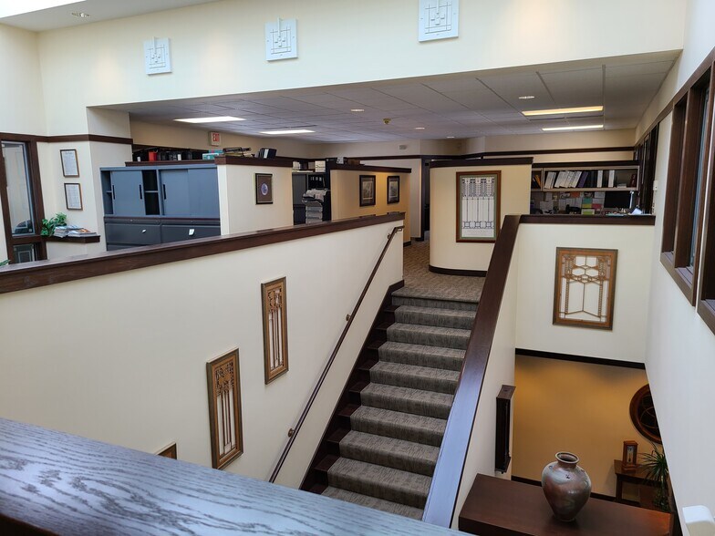 More Photos Of 1400 Merrill Ave, Wausau Medical For Sale