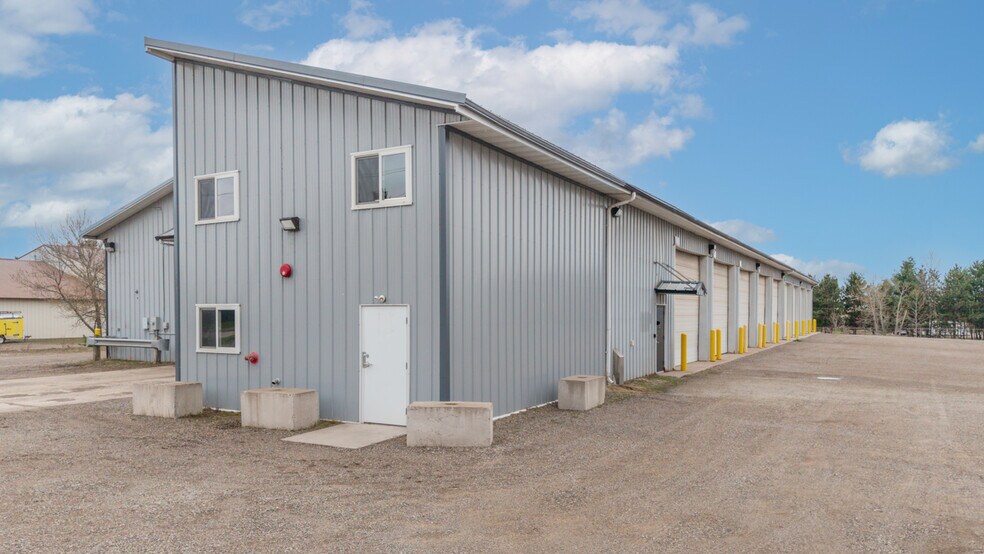 More Photos Of 1025 Pyle Dr, Kingsford Industrial For Sale