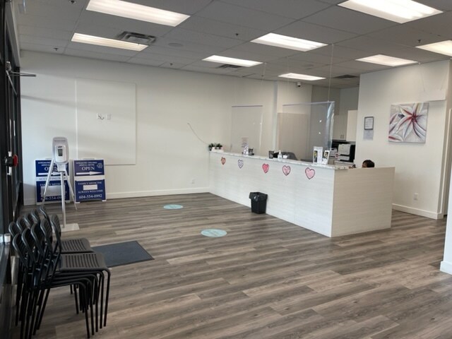 More Photos Of 2099 Lougheed Hwy, Port Coquitlam Apartments For Lease