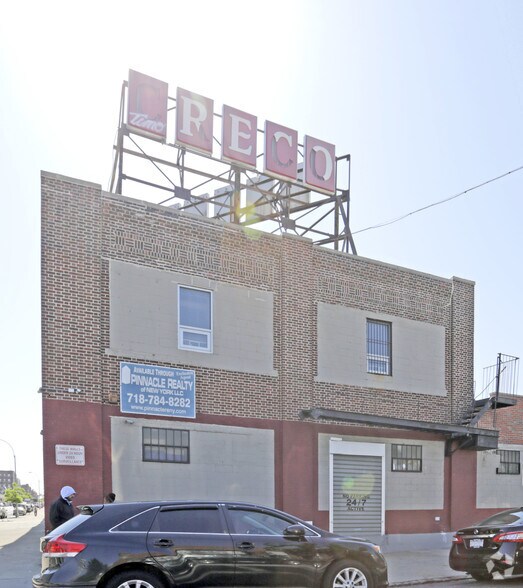 More Photos Of 36-06 43rd Ave, Long Island City Office For Lease